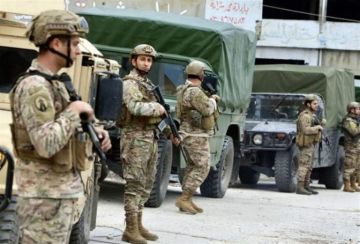 عن الحواجز وتوقيف مواطنين.. بيان للجيش اللبناني عن الحواجز وتوقيف مواطنين.. بيان للجيش اللبناني