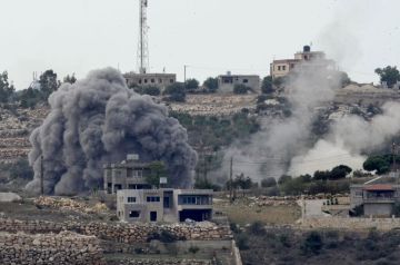 بالفيديو: غارة عنيفة جدا على بلدة صديقين