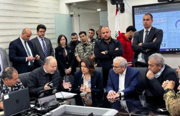 سلام عقد اجتماعا بمقر وحدة إدارة الكوارث في الجنوب: نبذل قصارى جهدنا لتأمين كل المستلزمات للنازحين