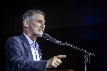 غولان يحذر من وهم حكومة نتنياهو: القوة العسكرية وحدها لا تسقط حزب الله والحسم بحاجة لتسوية