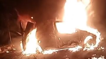 بالفيديو: غارة على سيارة