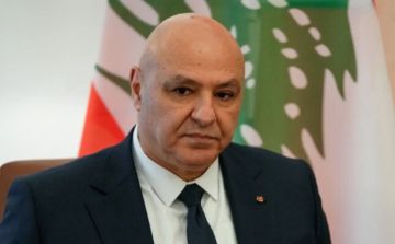 الرئيس عون اتصل بقائد اليونيفيل معزيا باستشهاد جندي إندونيسي ومدينا استهداف قوات حفظ السلام الرئيس عون اتصل بقائد اليونيفيل معزيا باستشهاد جندي إندونيسي ومدينا استهداف قوات حفظ السلام