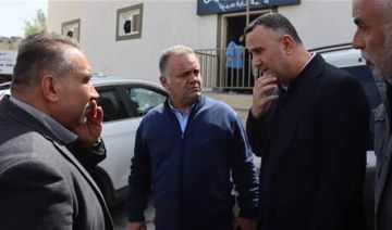 جولة لبيضون في حارة صيدا