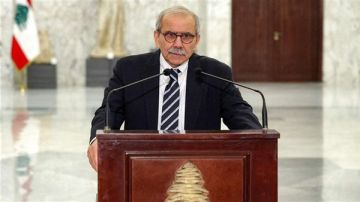 نواف سلام: أعد اللبنانيين بان لا نوفر جهدا لوقف هذه الحرب المدمرة وعودة اخوتنا النازحين الى ديارهم، وحماية لبنان وابنائه