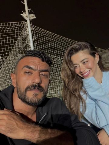 خطوة ذكية اعتمدها احمد العوضي لاعلان ارتباطه بيارا السكري