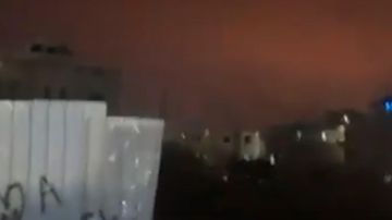 بالفيديو: لحظة سقوط الصاروخ في ديمونا بالفيديو: لحظة سقوط الصاروخ في ديمونا