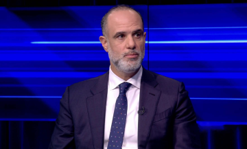 وزير الأشغال اللبناني: الأوضاع طبيعية في مطار رفيق الحريري وخطة طوارئ لحماية البنى التحتية