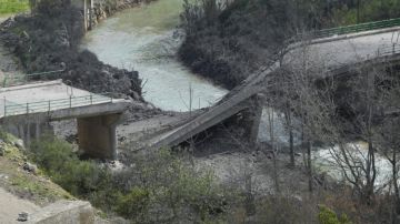 استهداف جسور وطرقات... هكذا سيعزل جنوب الليطاني!