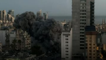 الصحة: ارتفاع حصيلة الغارات على بيروت إلى 10 شهداء و27 جريحا الصحة: ارتفاع حصيلة الغارات على بيروت إلى 10 شهداء و27 جريحا