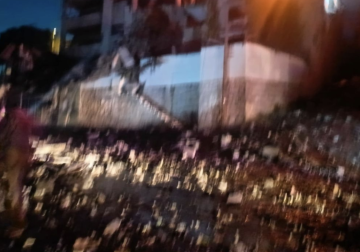 مقتل 9 أشخاص في غارة إسرائيلية على منزل جنوبي لبنان مقتل 9 أشخاص في غارة إسرائيلية على منزل جنوبي لبنان