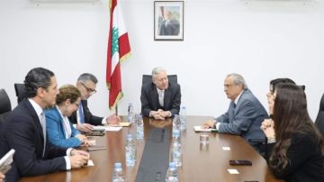 رجي استقبل ممثلة برنامج الأغذية العالمي وسفيرا أذربجيان وأستراليا ووفد من مصرف الاسكان