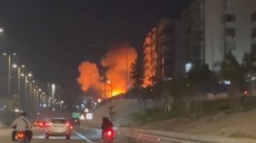 وزارة الصحة: 3 شهداء و6 جرحى في الغارتين على طريق المطار وزارة الصحة: 3 شهداء و6 جرحى في الغارتين على طريق المطار