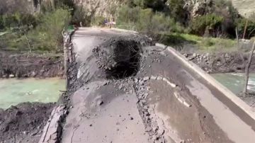 الجيش الإسرائيلي: استهداف جسر الزرارية رسالة للدولة اللبنانية