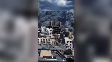 بالفيديو: طهران تحت الغارات بالفيديو: طهران تحت الغارات