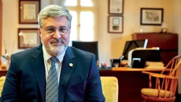 رئيس الجامعة الأميركية في بيروت: لا تهديدات مباشرة ونعتمد التعليم عن بعد احترازيا