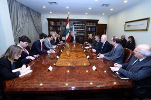 رئيس الجمهورية استقبل بارو وثمن الدور الفرنسي: المبادرة التفاوضية لا تزال قائمة لكن التصعيد العسكري يعيق انطلاقتها