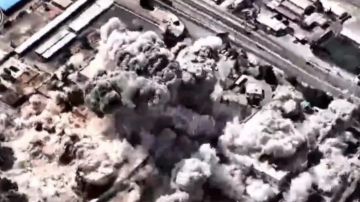 فيديو نشره الجيش الإسرائيلي: تدمير مقر القيادة الإيرانية فيديو نشره الجيش الإسرائيلي: تدمير مقر القيادة الإيرانية