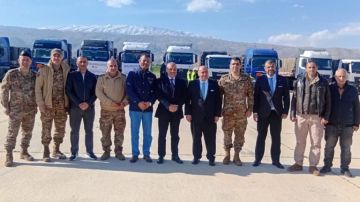 السفير الأردني لالوطنية في خلال استقباله قافلة المساعدات: واجبنا الوقوف الى جانب اخواننا اللبنانيين