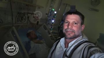 الوزير الاسرائيـ.لي سموتريتش ينشر صورة سيلفي مع ابنه الذي ما زال في العناية الفائقة الوزير الاسرائيـ.لي سموتريتش ينشر صورة سيلفي مع ابنه الذي ما زال في العناية الفائقة