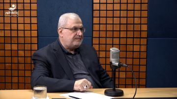 النائب محمد رعد يبارك بشهادة الزملاء علي شعيب وفاطمة ومحمد فتوني: جهدكم سيثمر حتما والغاصبون للحق والحقيقة إلى أفول النائب محمد رعد يبارك بشهادة الزملاء علي شعيب وفاطمة ومحمد فتوني: جهدكم سيثمر حتما والغاصبون للحق والحقيقة إلى أفول