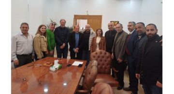 اجتماع في بلدية بيروت بحث بملفات الأمن والنازحين والسير وتشكيل لجان متابعة من المجتمع المدني اجتماع في بلدية بيروت بحث بملفات الأمن والنازحين والسير وتشكيل لجان متابعة من المجتمع المدني