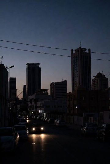 7 خطوط كهرباء تخرج عن الخدمة في الكويت إثر سقوط شظايا صاروخية