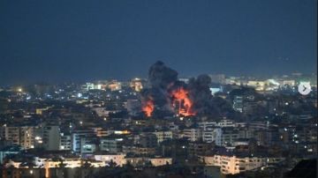 بيان صادر عن هيئة الإعلام في حزب الله حول العدوان الإجرامي الإسرائيلي على قناة المنار وإذاعة النور بيان صادر عن هيئة الإعلام في حزب الله حول العدوان الإجرامي الإسرائيلي على قناة المنار وإذاعة النور