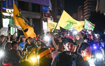 لبنان.. اتهام 4 عناصر في حزب الله بحيازة ونقل الأسلحة