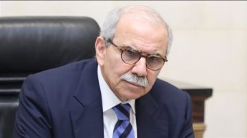 سلام يلتقي سفراء الدول العربية والأجنبية قبل ظهر اليوم