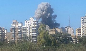 غارة عنيفة تستهدف صور