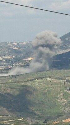 غارات اسرائيلية تستهدف بوداي ومزارع بيت مشيك في البقاع والجرمق ووادي برغز في اقليم التفاح