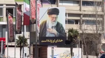 النظام الايراني يدفن قياداته... تحت الصواريخ!