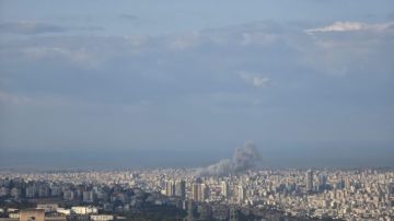 الجيش الإسرائيلي: بدأنا للتو شن موجة غارات أخرى في ضاحية بيروت الجنوبية لاستهداف بنى تحتية لحزب الله