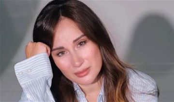 بإطلالة درامية.. كارين رزق الله تلفت الأنظار بصورة جديدة