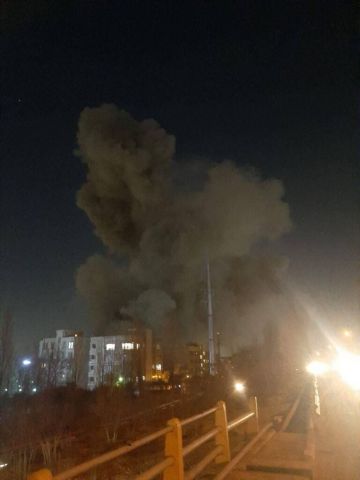 إيران تفتح باب الوساطة عمان في صدارة مساعي إنهاء الحرب