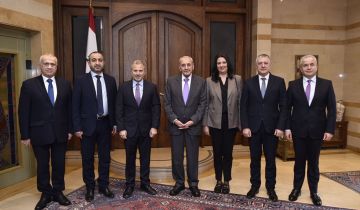 باسيل سلم بري والراعي مقترحه لحماية لبنان: لتغليب الحوار التطرف فالمعركة ليست طائفية باسيل سلم بري والراعي مقترحه لحماية لبنان: لتغليب الحوار التطرف فالمعركة ليست طائفية