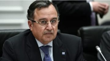 نبيل فهمي أمينا عاما لجامعة الدول العربية خلفا لأبو الغيط نبيل فهمي أمينا عاما لجامعة الدول العربية خلفا لأبو الغيط