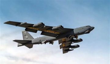 الأكثر رعبا في العالم.. ماذا نعرف عن قاذفة القنابل الأميركية B-52؟