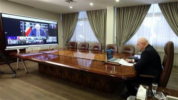 رئيس الجمهورية جوزاف عون خلال اجتماع افتراضي مع قادة عرب وأوروبيين: قرار حظر أي نشاط عسكري أو أمني للحزب قرار واضح لا عودة عنه وسنعمل على تنفيذه بحزم