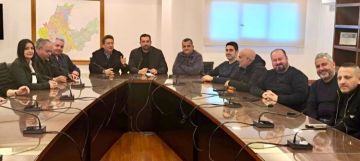 كنعان تفقد بلدية الجديدة البوشرية السد بعد تهديد محيطها واتصل بالحجار واللواء عبد الله