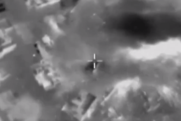 الجيش الإسرائيلي ينشر لقطات من ضرباته على لبنان: هاجمنا أكثر من 70 هدفا لـحزب الله (فيديو) الجيش الإسرائيلي ينشر لقطات من ضرباته على لبنان: هاجمنا أكثر من 70 هدفا لـحزب الله (فيديو)