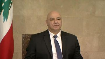 الرئيس وحيدا الرئيس وحيدا