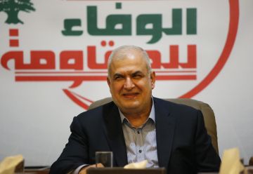 بعد أنباء عن اغتياله.. محمد رعد يصدر بيانا عقب قرار الحكومة اللبنانية حظر نشاطات حزب الله بعد أنباء عن اغتياله.. محمد رعد يصدر بيانا عقب قرار الحكومة اللبنانية حظر نشاطات حزب الله