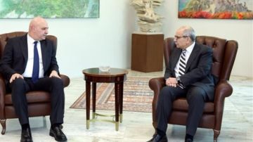 رئيس الجمهورية استقبل سلام والرياشي موفدا من جعجع ورحمة وتلقى اتصالا من نظيره المصري