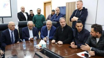 سلام والحجار تفقدا غرفة إدارة الكوارث في محافظة بيروت