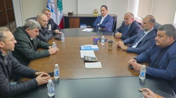 اجتماع بحث في تداعيات ارتفاع أسعار النفط: نحو تعديل متوازن وموقت لتعرفة النقل