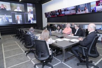 الحجار بحث الأوضاع مع مسؤول أممي وتابع ملف النازحين مع المحافظين الحجار بحث الأوضاع مع مسؤول أممي وتابع ملف النازحين مع المحافظين