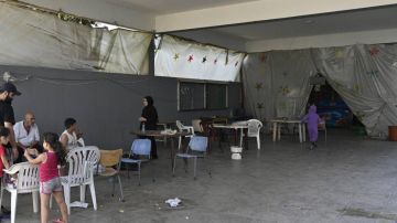 كم بلغ العدد الإجمالي للنازحين المسجلين في محافظة عكار؟