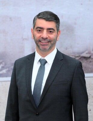 نقيب الصيادلة: لا أزمة أدوية في لبنان والمخزون يكفي لأشهر وخطط طوارئ لضمان الإمداد إلى المناطق الغير آمنة