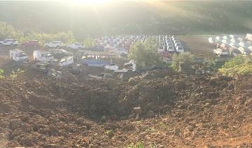 خلفت حفرة كبيرة جدا.. هذه آخر التفاصيل عن غارة مار روكز الدكوانة (فيديو)